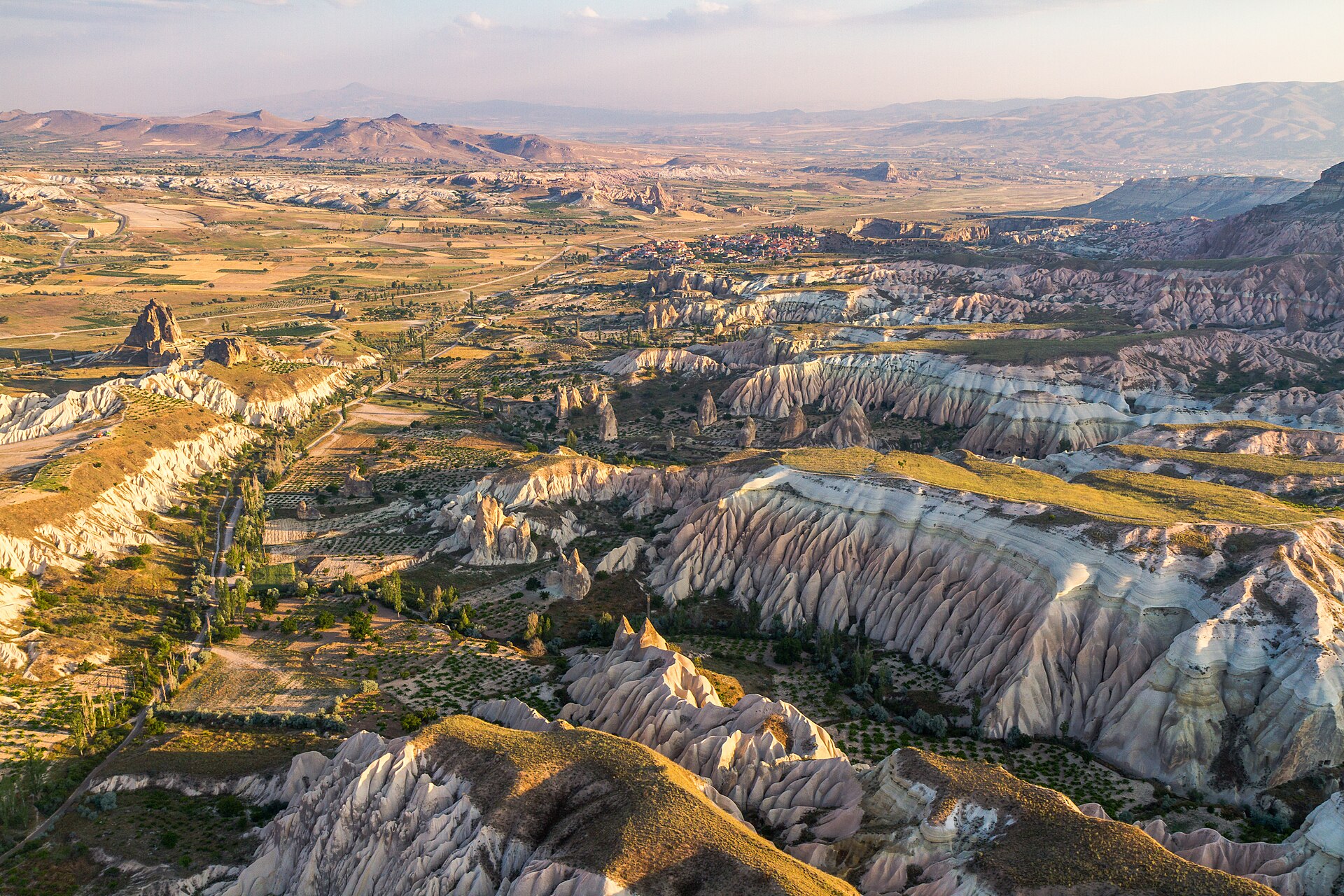 Car rental in Turkey for city and intercity driving