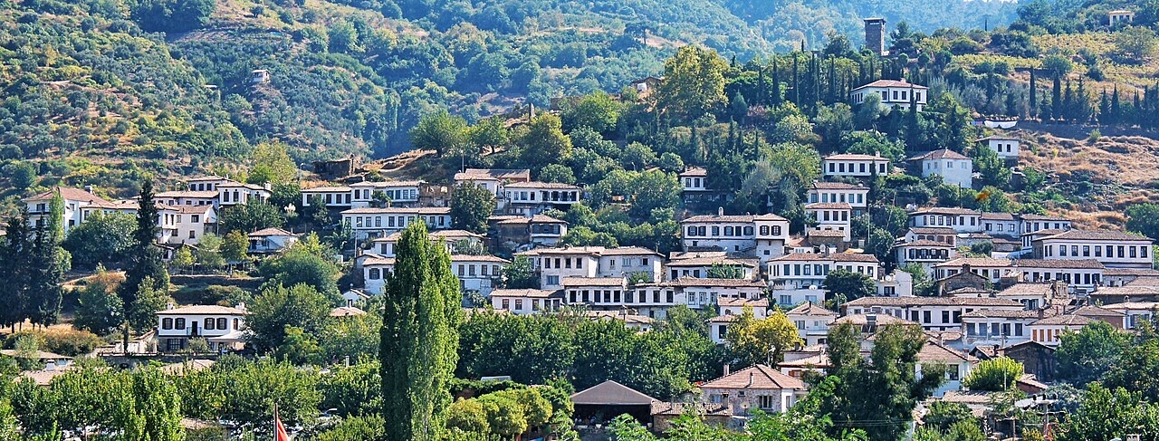Sirince on the Izmir to Ephesus and Şirince driving route