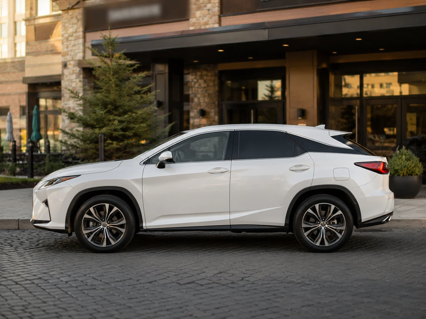 Lexus RX 350 2