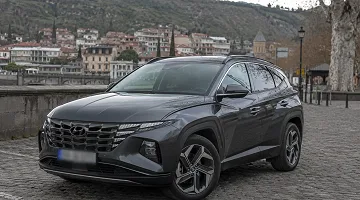Hyundai Tucson vehicle photo