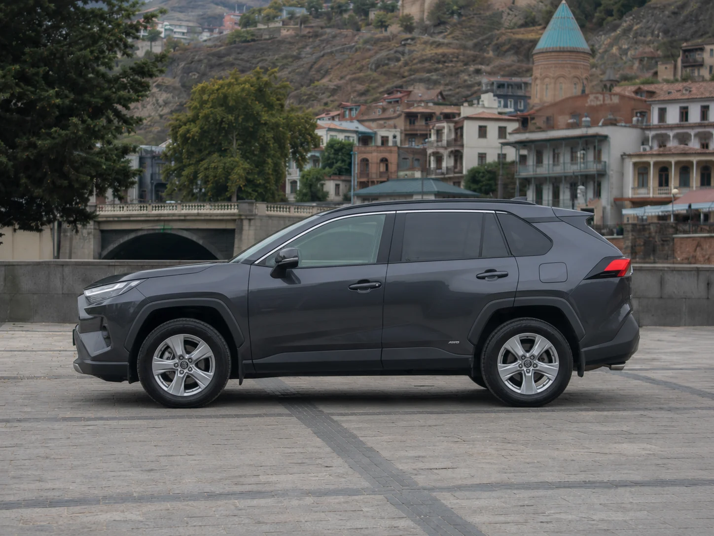 Toyota RAV4 2