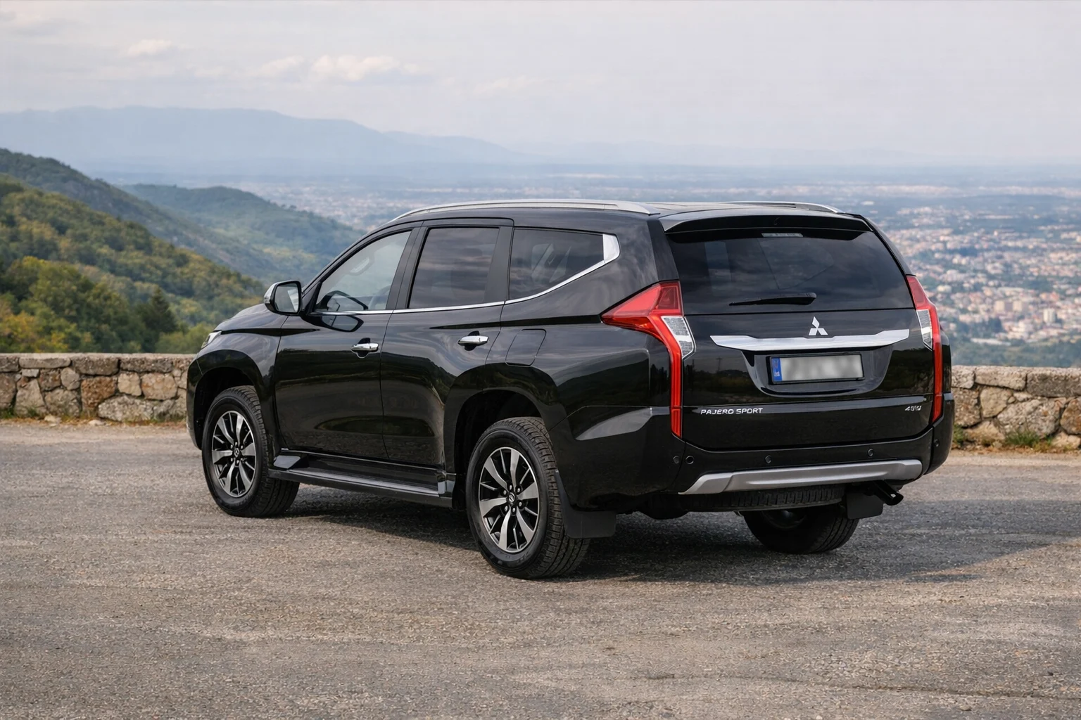 Mitsubishi Pajero Sport 3