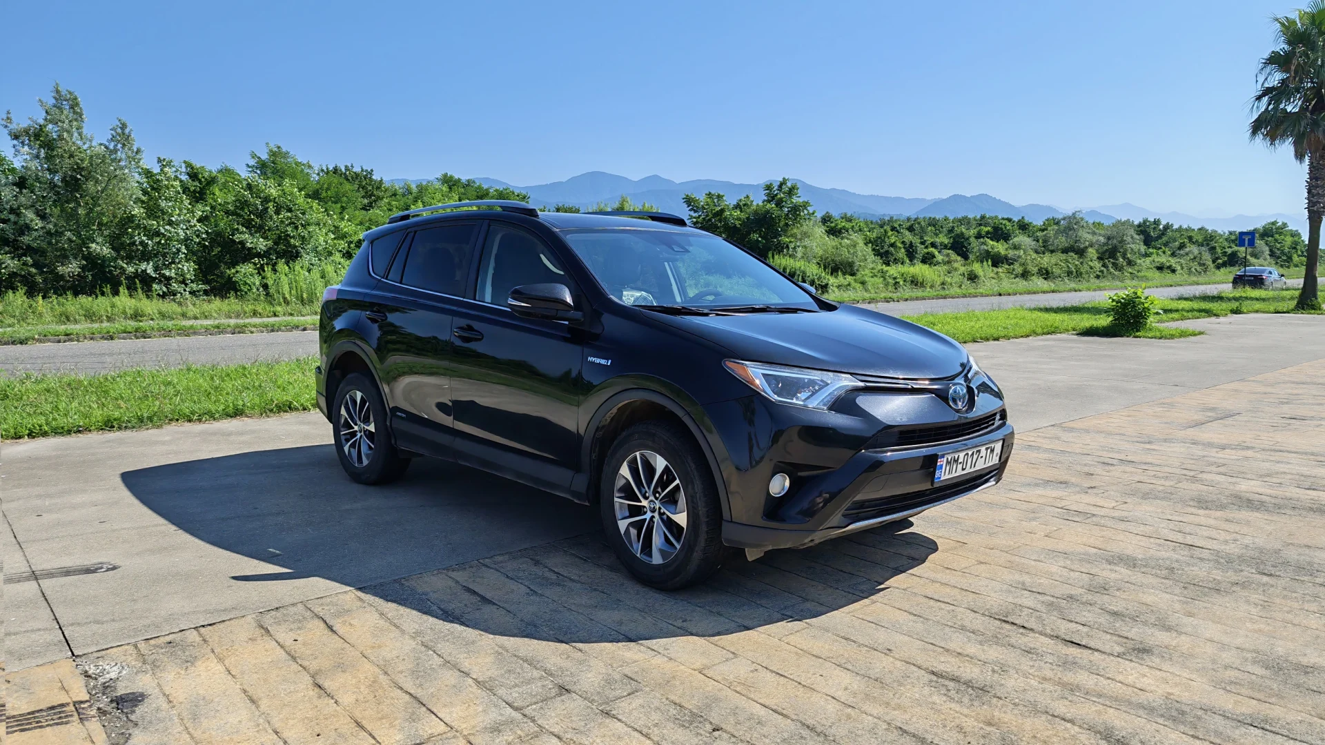 Toyota RAV4 2