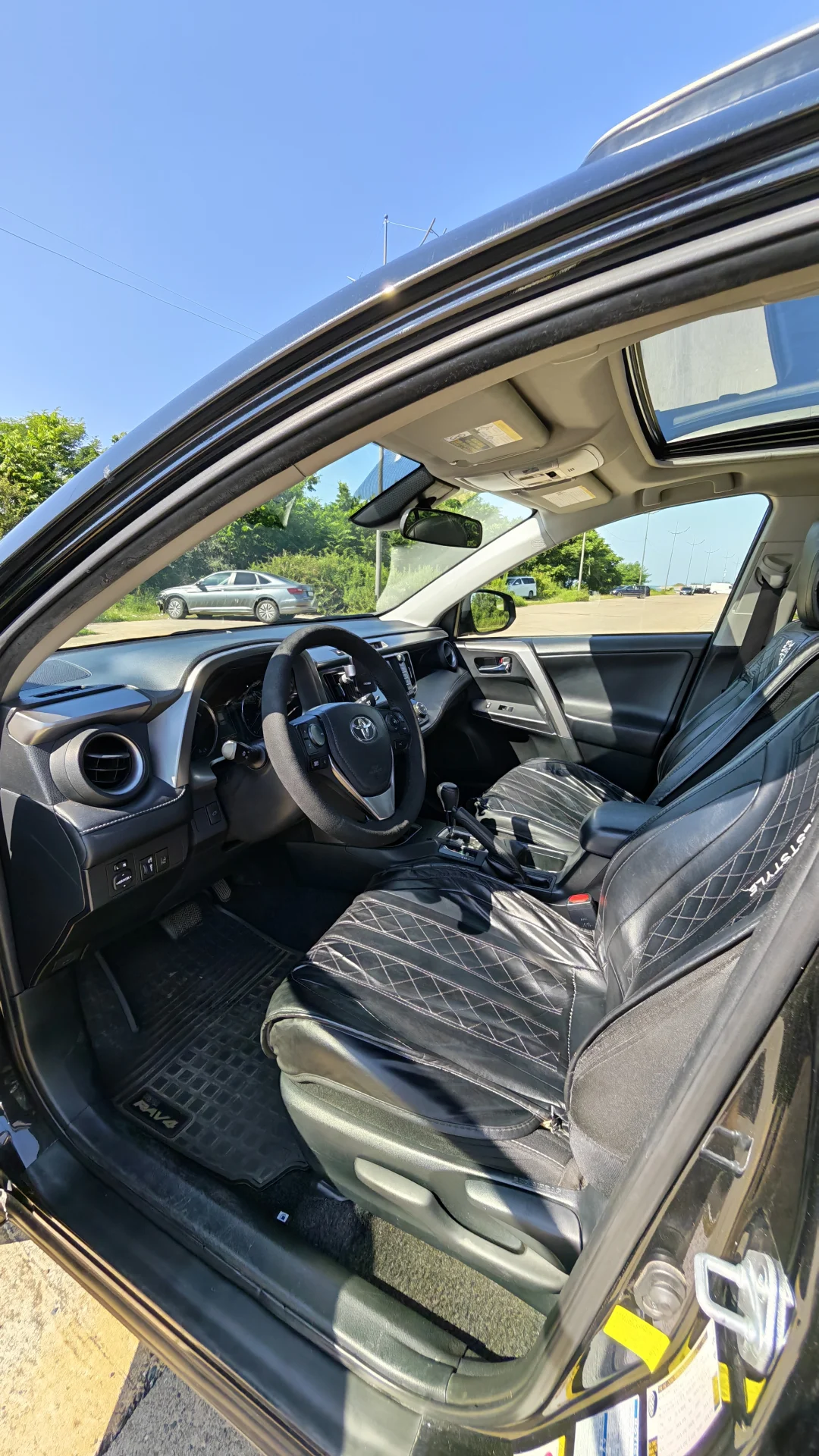 Toyota RAV4 4