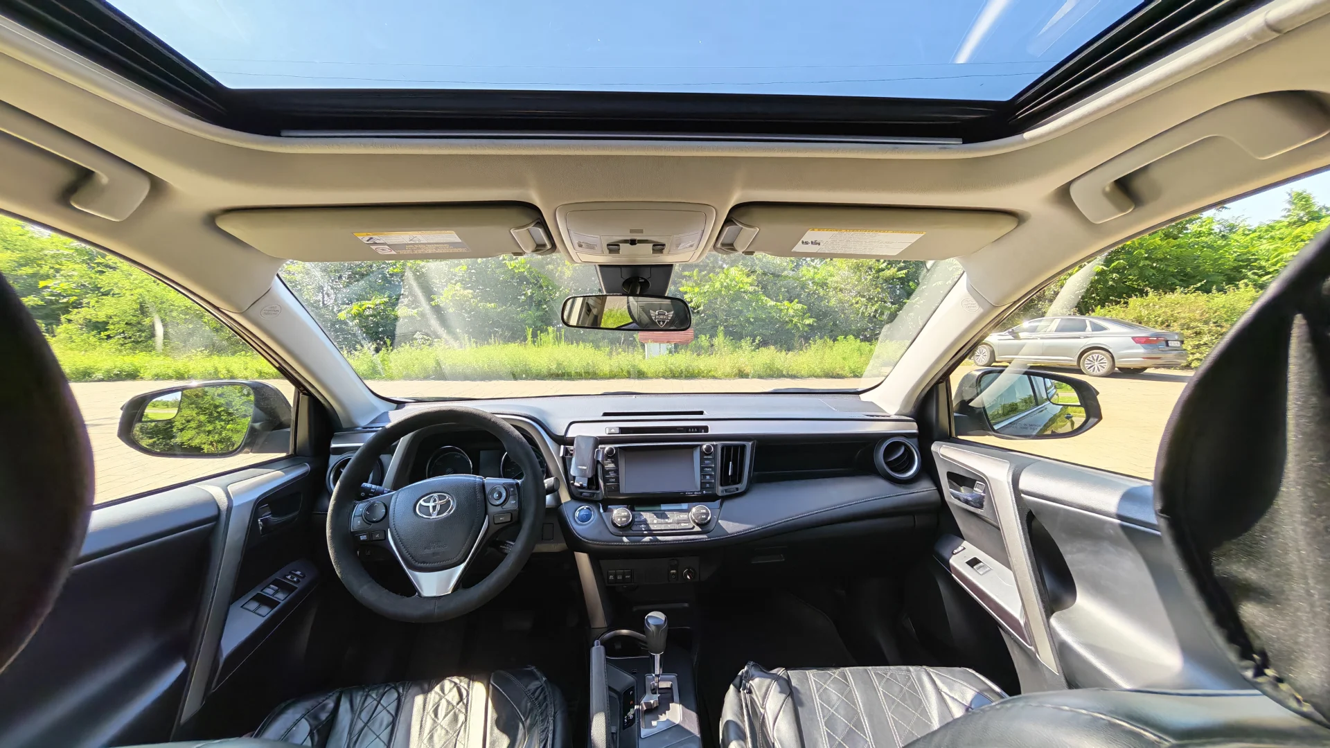 Toyota RAV4 6